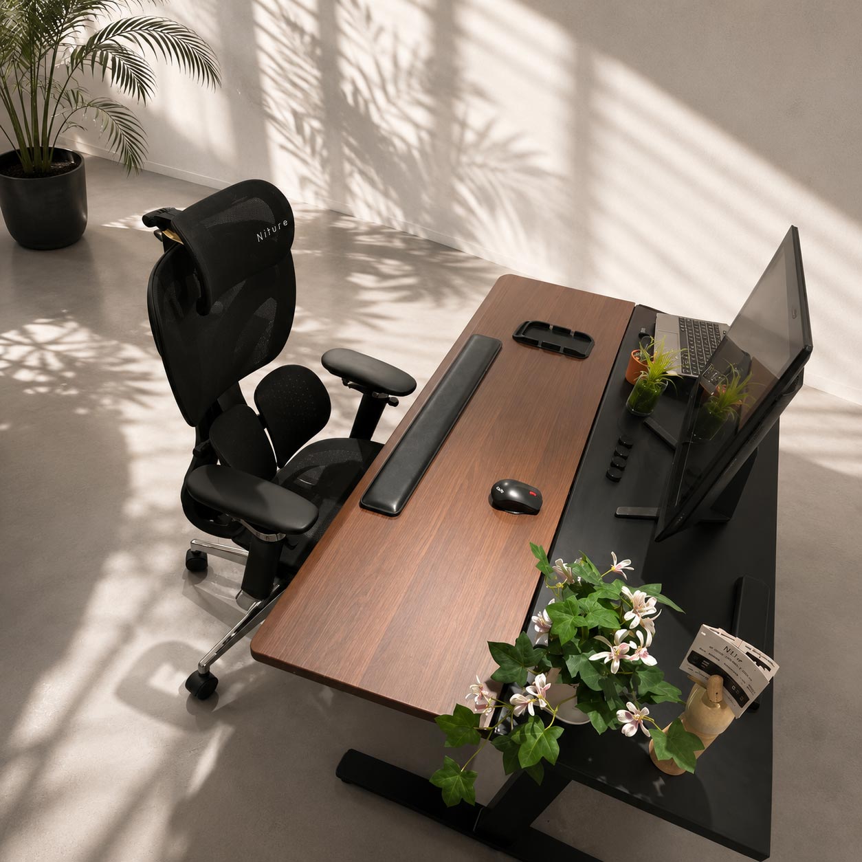 Niture everyday comfort bundle tilt desk with hammock 2 chair