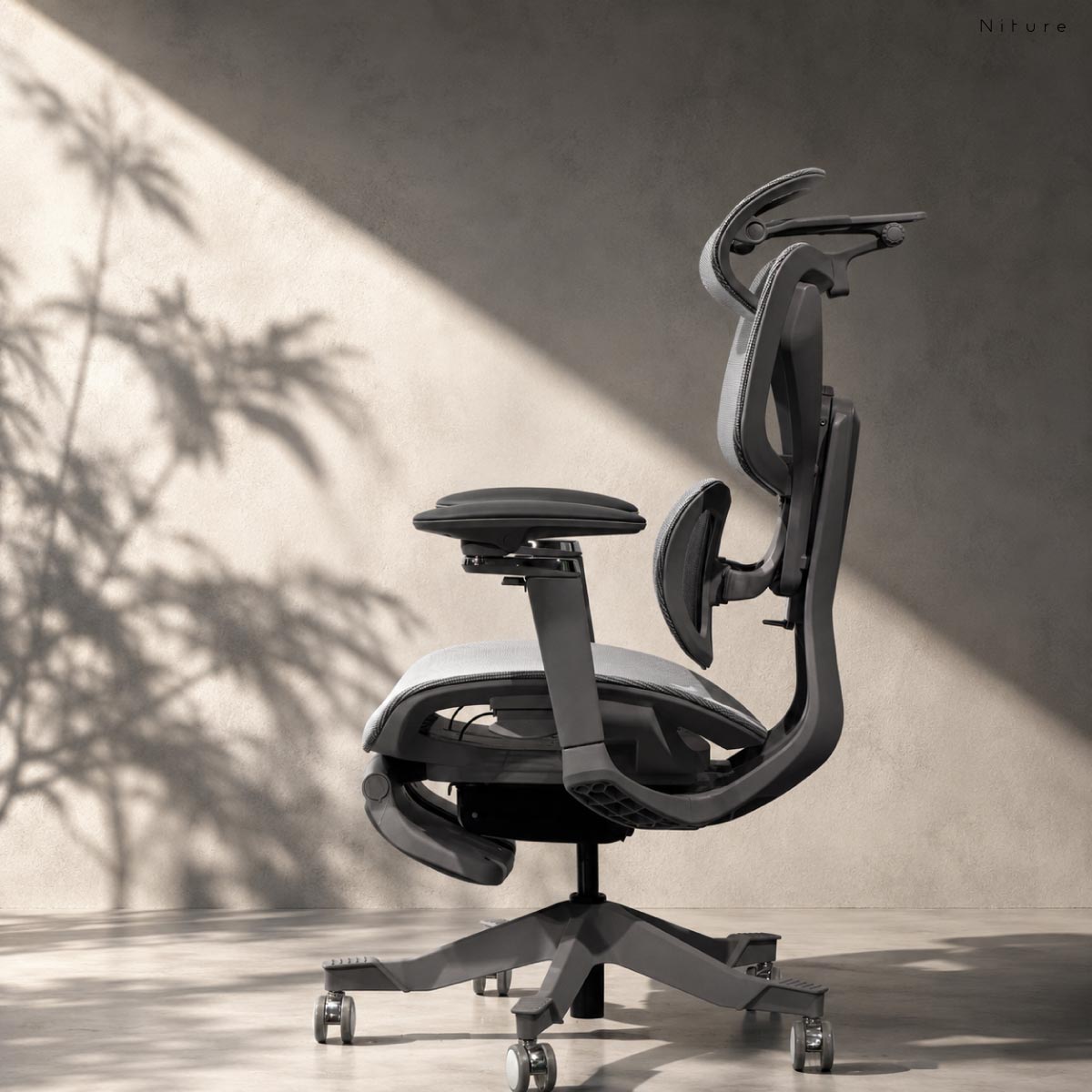 Niture Sinc 2 Smart Glide Ergonomic Chair